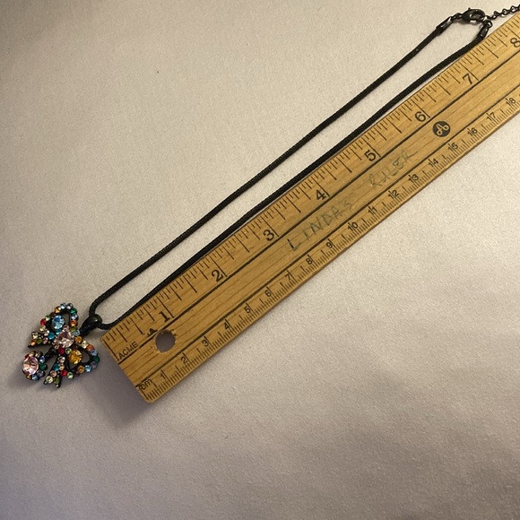 NWOT - VIDA Vintage Black Bow Crystal Pendant, Mesh Chain & Matching Earrings - Picture 8 of 14